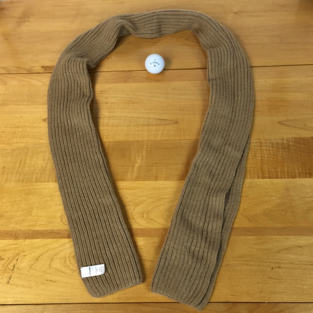 Joe Boxer Scarf Tan GUC Winter/Fall Great DEAL🤩